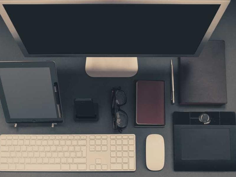 متجر إلكتروني للملابس